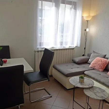 Apartman Denis *
