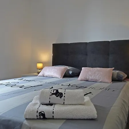 Apartman Denis